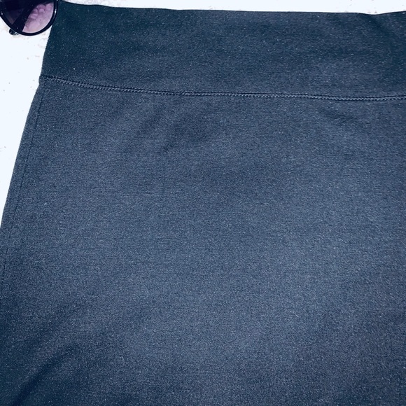 Mini black skirt❤️ 2 for 20$🖤 - Picture 3 of 4